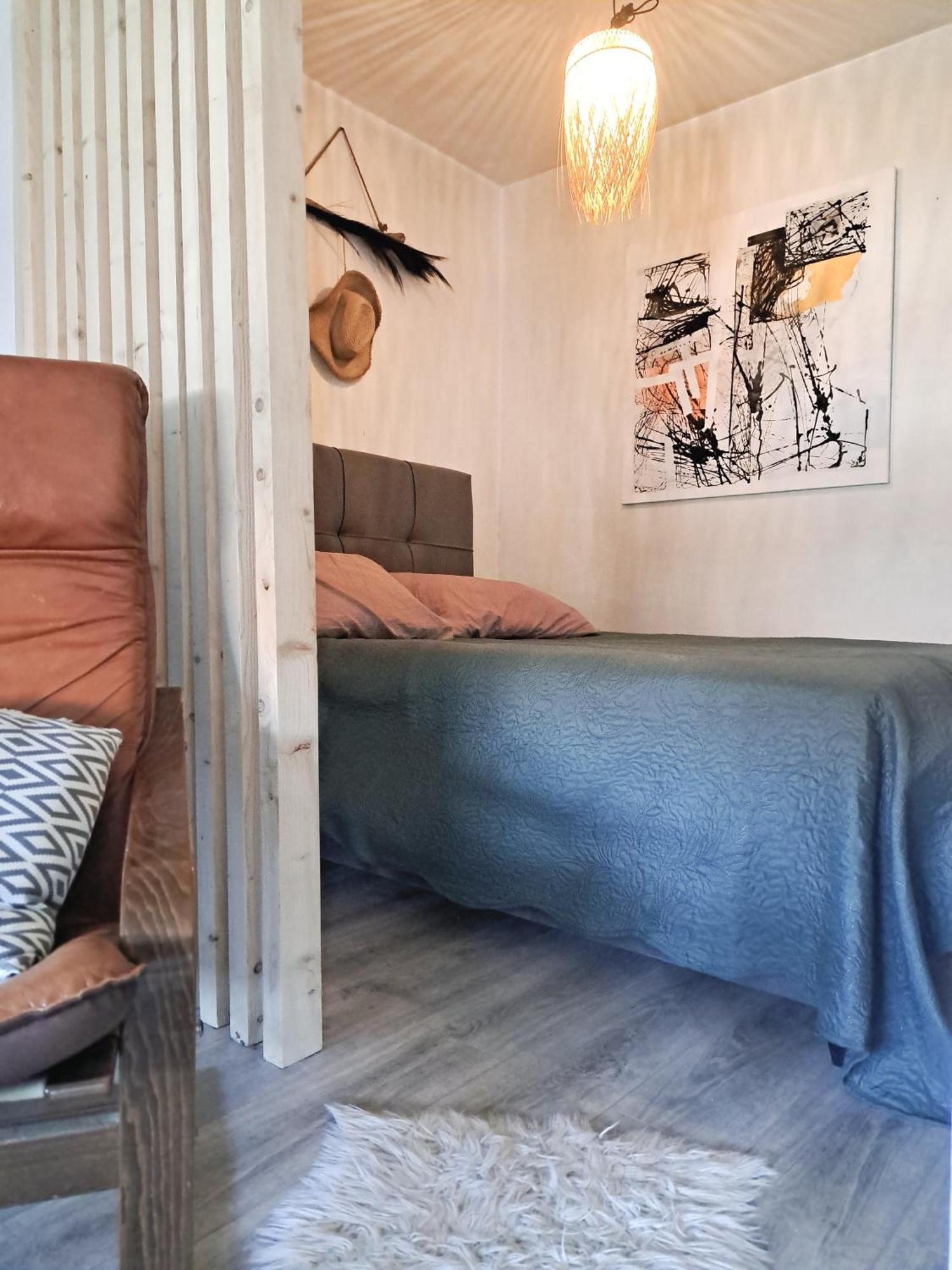 Art Apartment PUY Eksteriør bilde